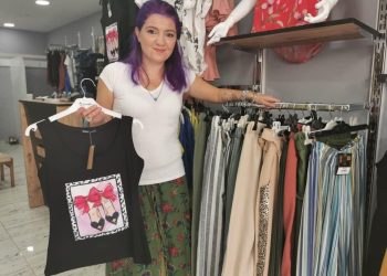 1 YILDA KENDİ MARKASINI YARATTI